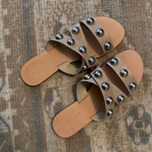 Marc Fisher Bryte 2 flat sandal size 10